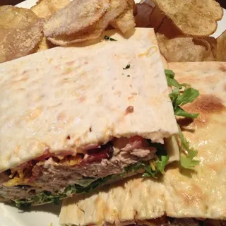 Charlie Tuna Oink Cheddar Sandwich