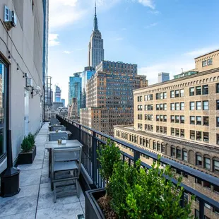 a view of the empire building