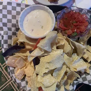 Chips and Queso