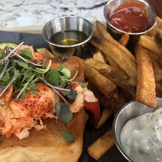 Chilled Lobster Roll