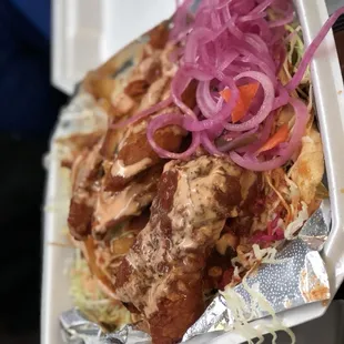 Nuestra Pechuga Frita con tajadas Our Fried Chicken breast with plantain