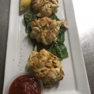 Mini Crab Cakes..... yummmmm!