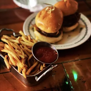 Sliders and fries.