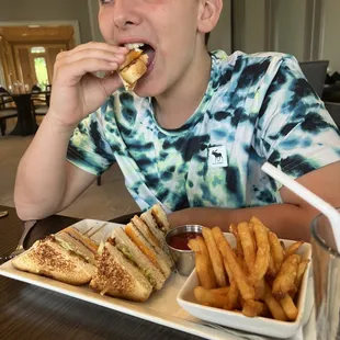 Best club sandwich around....
