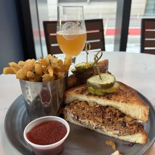 Pulled Pork Sandwich