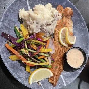 The Blackened Fresh Whitefish was awesome and impressive presentation. ~Beats Door County fishboils hands down!!