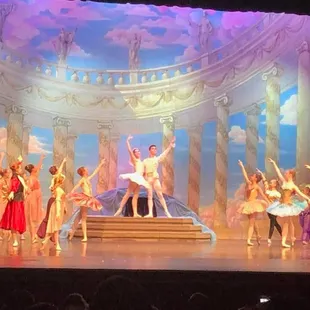 Land of the Sweets - Ballet Theatre of Carmel&apos;s 2018 The Nutcracker