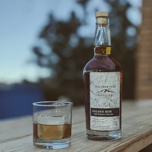 golden rum on the rocks