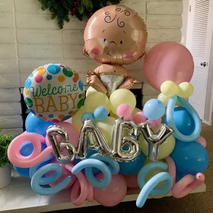 Balloon Creations by Carolyn