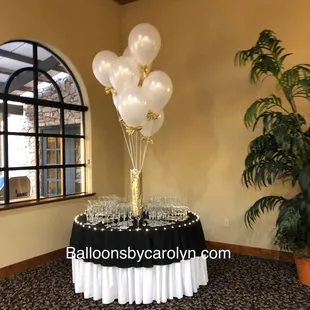 Balloon decorations for a champange table.  #balloonsbycarolyn #balloonsinsacramento