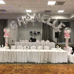 We have giant 40" tall balloon letters to spell any phrase or name.  #balloonsbycarolyn #balloonsinsacramento