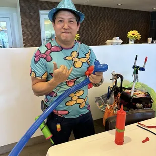 Adorable balloon shirt