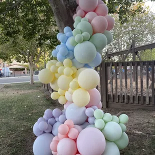 Custom color pastel balloon garland