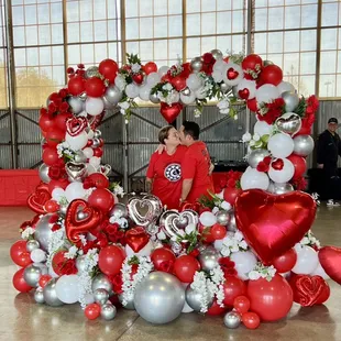 Her comes Mother's Day!  What a great photo this would make!  Balloon it! Eastvale and surrounding areas!