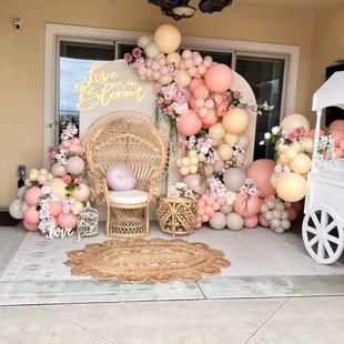 Love is in Bloom with LOTS of florals!  Book with Balloon it!