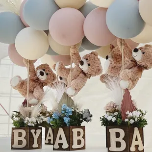 Centerpiece rentals available!  Balloon it!