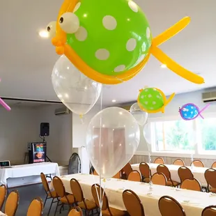 Fish balloons