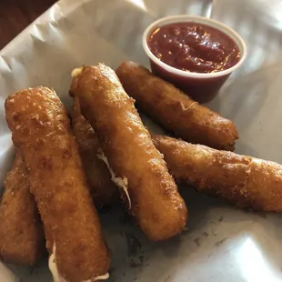 Mozzarella sticks. Soo good!!!