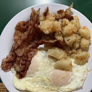 Eggs potatoes and bacon