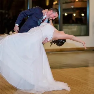 The ending to a beautiful wedding dance!
