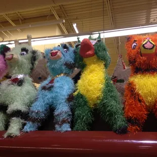 Piñatas!