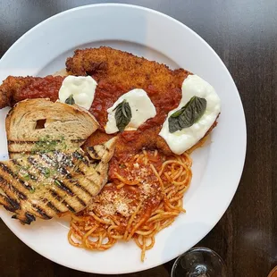 Good presentation for the chicken parm, but the flavors were seriously lacking and the pasta was way over cooked.
