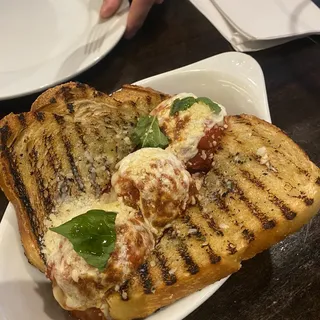 Mama's Meatballs - Appetizer