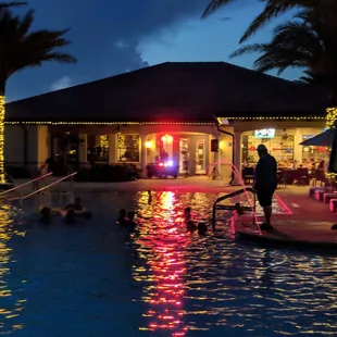 What a great place to enjoy with friends and family!