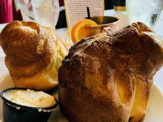 The Dalles House Restaurant and Lounge