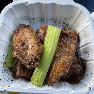 5 piece Honey garlic wings. (Bomb!)