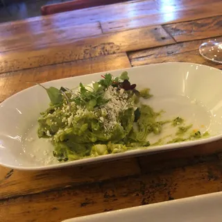 Guacamole with Chips