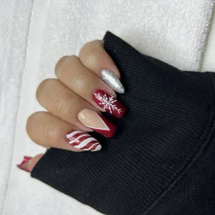 Christmas nails