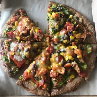 This was my first time having BAM! I got the blackened chicken avocado pizza and it was delicious! I would definitely go back!
