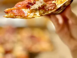 La Porta Restaurant & Bar