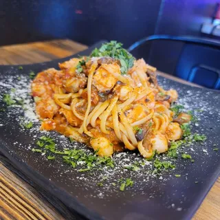 Shrimp Scampi Mediterranean
