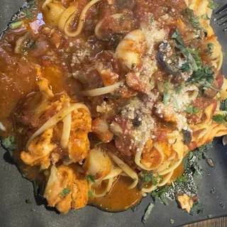 Pescatore Pasta