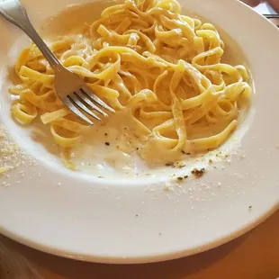 Linguini Alfredo