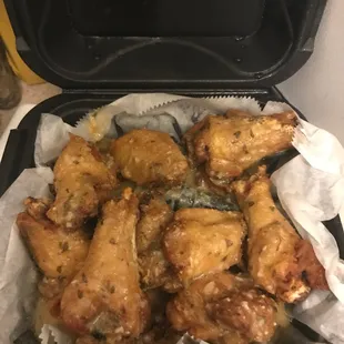 Garlic parm wings