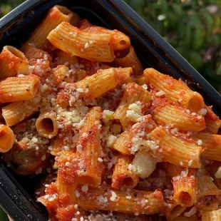 pasta dish, pasta, food