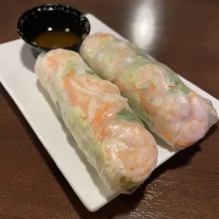 Shrimp spring rolls