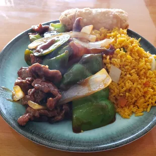 Steamy pepper steak lunch special! Yummy!