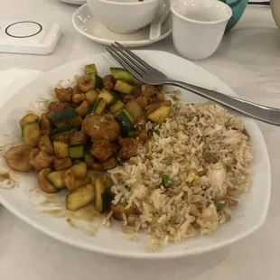 Waited over 1 hour for cold food.  No apology just an offer to microwave it.