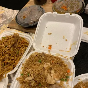 house special fried rice, house special lo mein, beef and garlic sauce, sesame chicken, fried chicken, and crab Rangoon.
