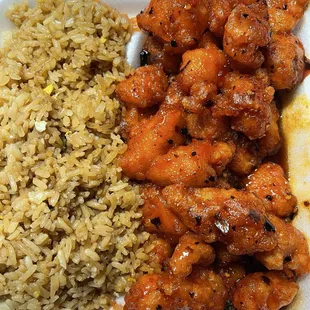 General tso&apos;s chicken.