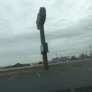Sign looks like old shoneys or Denny&apos;s
