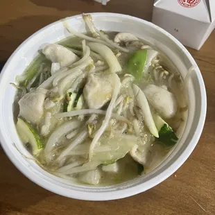 Chow mein, but I've never had chow mein that looks or tastes like this. Gross