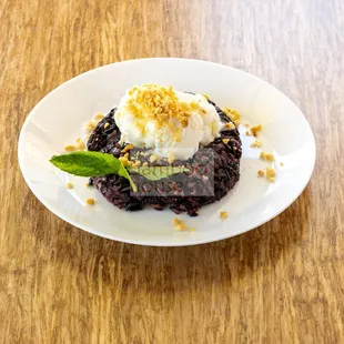 Black Sticky Rice Coconut Dessert