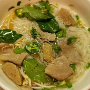 The Sm beef pho assembled.
