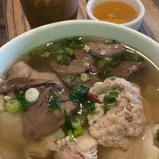 20. Phnom Penh Noodle soup