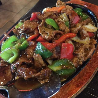 Sizzling Black Pepper Beef